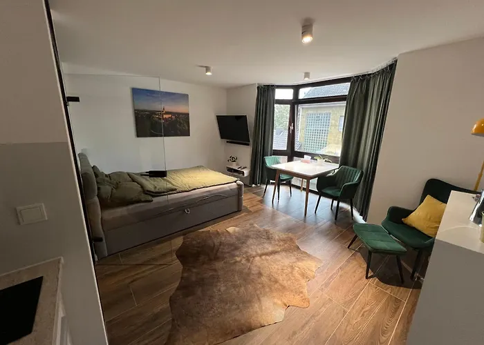 Studio 7 City Lage Mit Garage Naehe Koeln Bonn