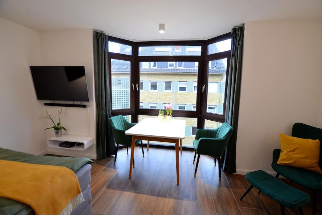 7 Lage Mit Garage Naehe Koeln Bonn Apartment Siegburg