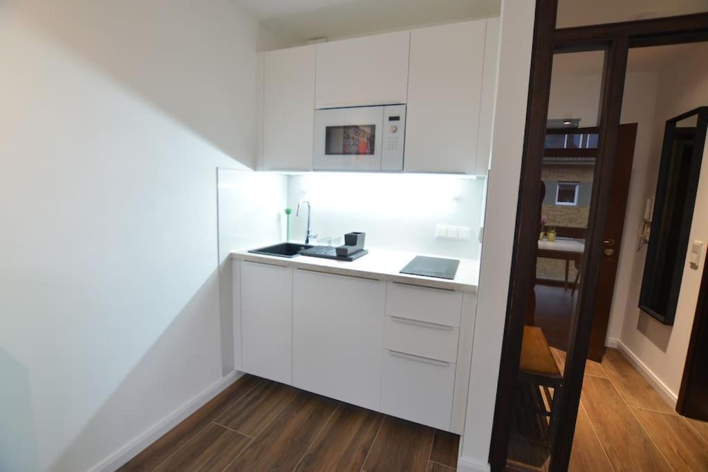 7 Lage Mit Garage Naehe Koeln Bonn Siegburg