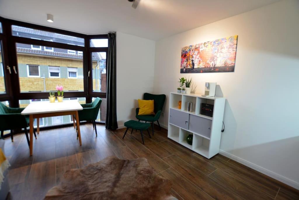 7 Lage Mit Garage Naehe Koeln Bonn Siegburg